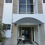 San Benito Flats Wifi 50Mg - 4 Huespedes - Parqueos
